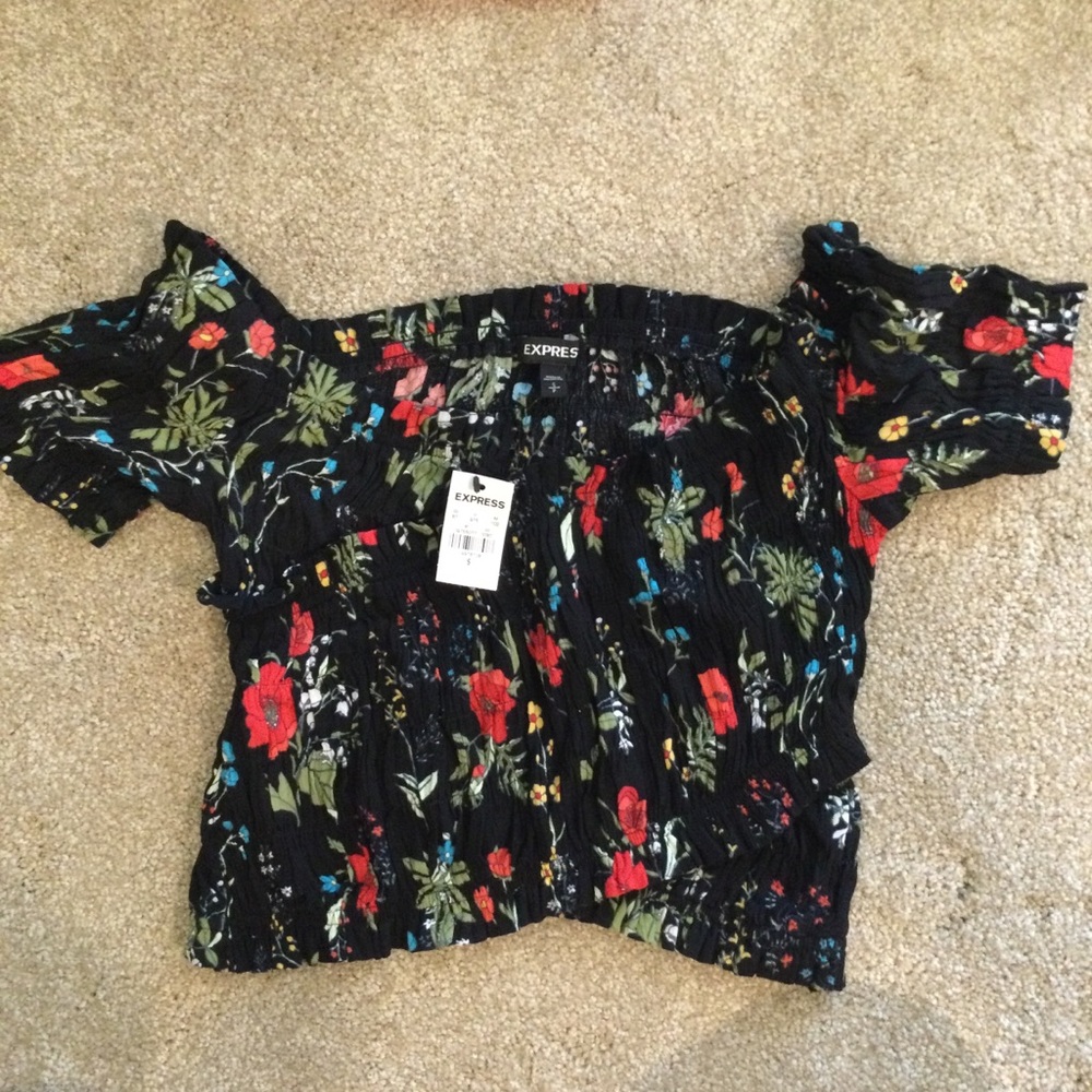 EXPRESS Floral Crop Top *NWT*
